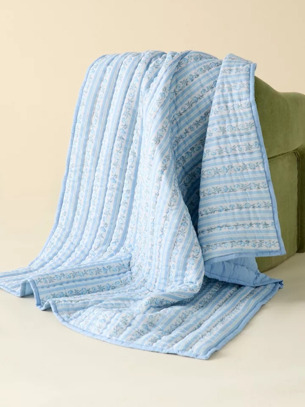 Urban Outfitters Jasmine Cotton Seed Stitch Quilted Throw Blanket